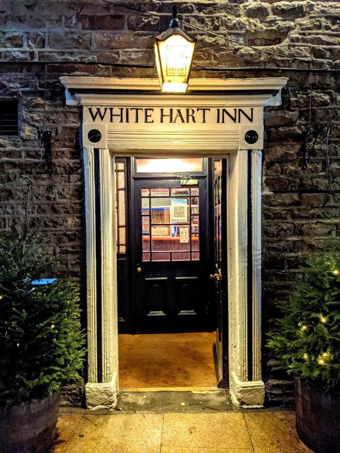 The White Hart Inn,